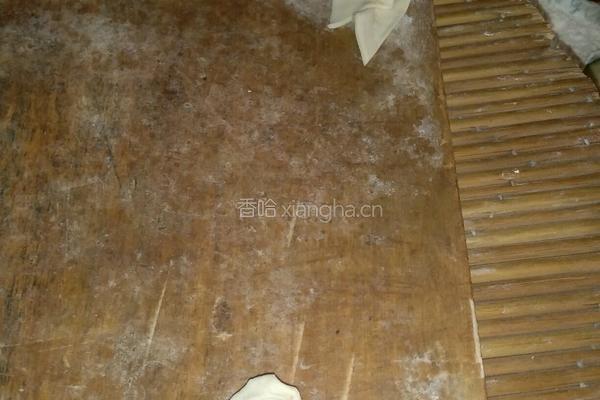 猪肉小葱馅混沌的做法图解7
