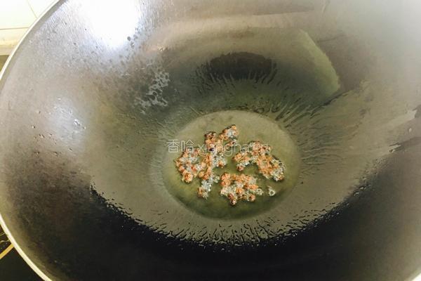 凉拌黄瓜绿豆芽的做法图解8