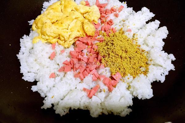 咖喱炒饭的做法图解7