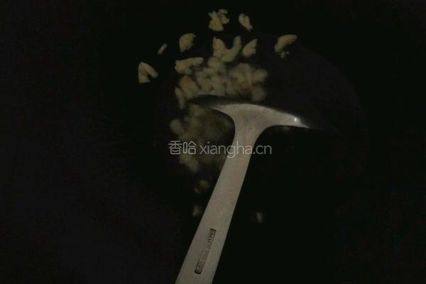 木耳炒肉的做法图解2