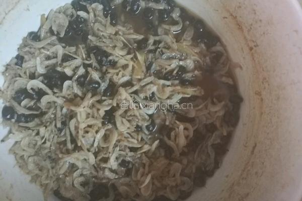 豆豉煲虾皮的做法图解15