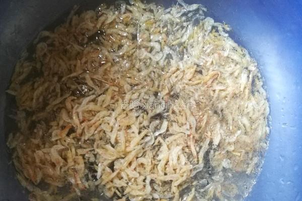 豆豉煲虾皮的做法图解5