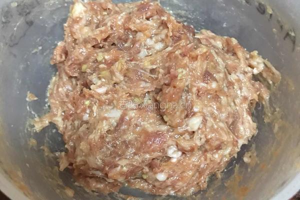猪肉煎饼的做法图解2