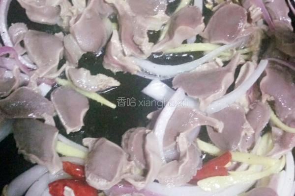 孜然鸭胗的做法图解4