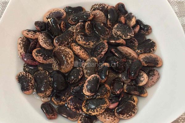 花芸豆和鹰嘴豆的做法图解3