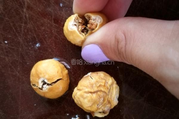 药材蒸瘦肉汤的做法图解3