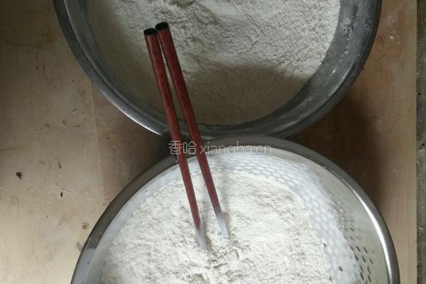 紫薯馒头卷的做法图解1