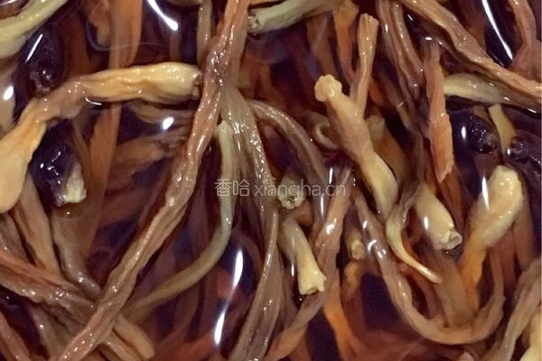 腊肉炖干豆角的做法图解2