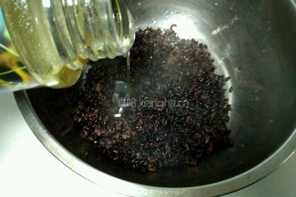 紫米奶酪面包的做法图解8