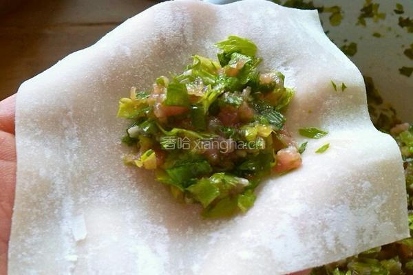 芹菜猪肉馅馄饨的做法图解7
