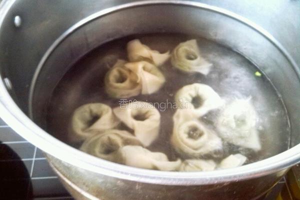 芹菜猪肉馅馄饨的做法图解10