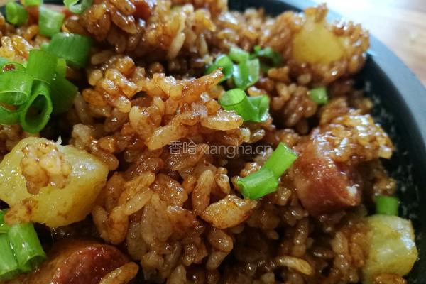 腊味土豆焖饭的做法图解1