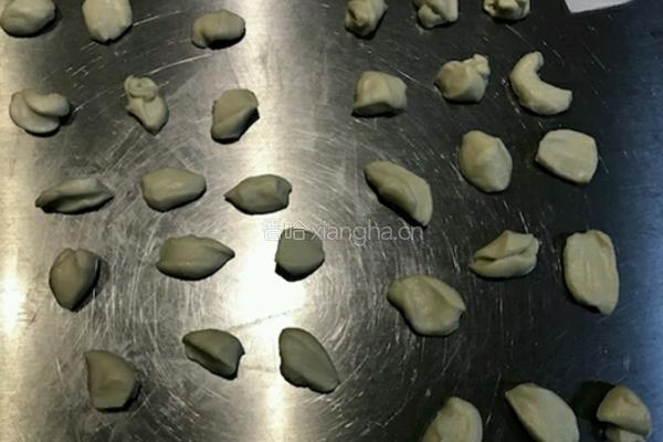 萌萌哒小熊宝宝小面包的做法图解3