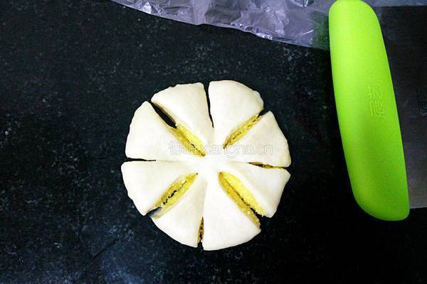 花式椰蓉面包的做法图解11
