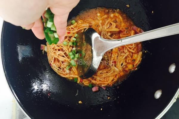 香辣金针菇的做法图解4