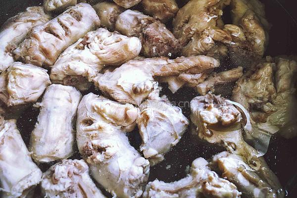 媲美周黑鸭的 香辣卤鸡脖的做法图解10