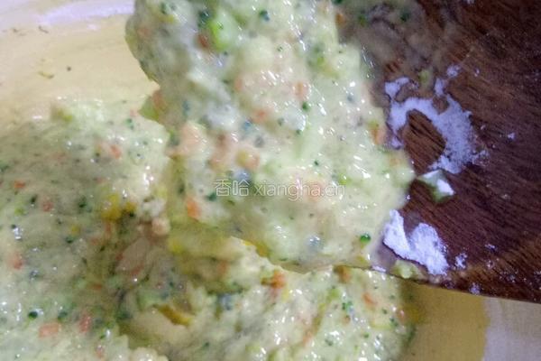 辅食鲜虾蔬菜饼的做法图解5