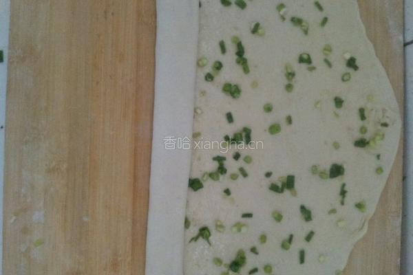 葱油饼的做法图解2