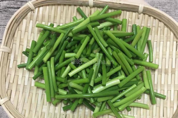蒜薹牛肉的做法图解3