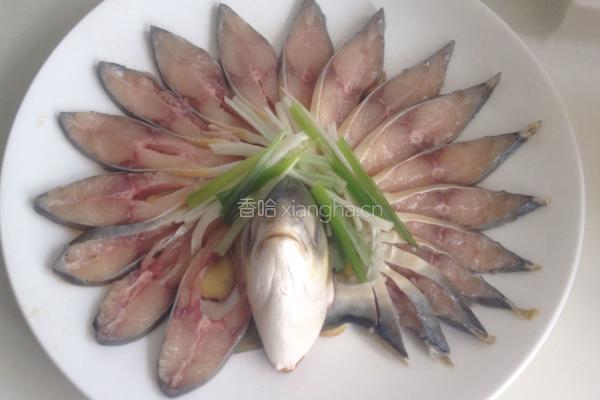 孔雀开屏之金鲳鱼的做法图解6
