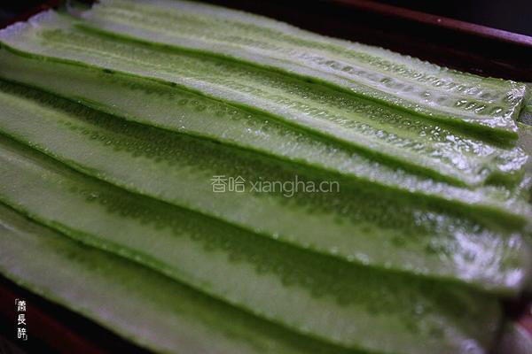 黄瓜片汆丸子汤的做法图解6