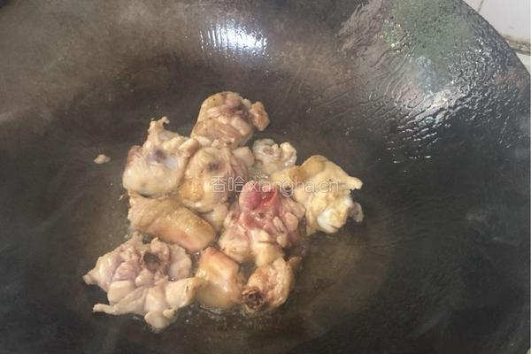 番茄红烧鸡腿的做法图解2