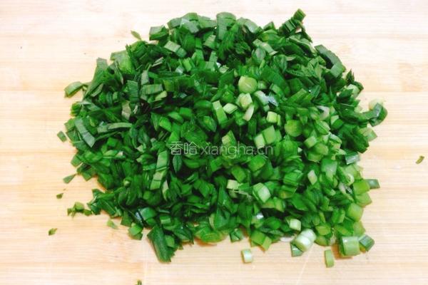 韭菜馅饺子的做法图解1