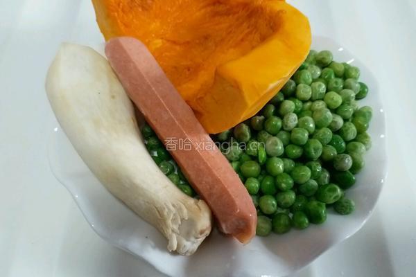 豌豆南瓜炒火腿的做法图解1