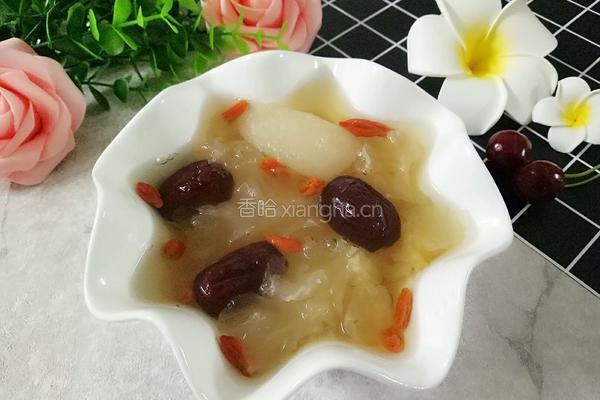 红枣银耳雪梨汤的做法图解8