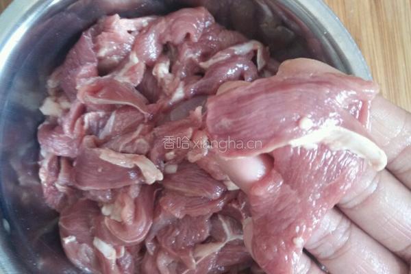 家常孜然羊肉的做法图解2