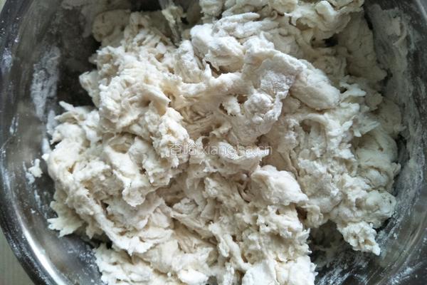 小猪豆沙包的做法图解4
