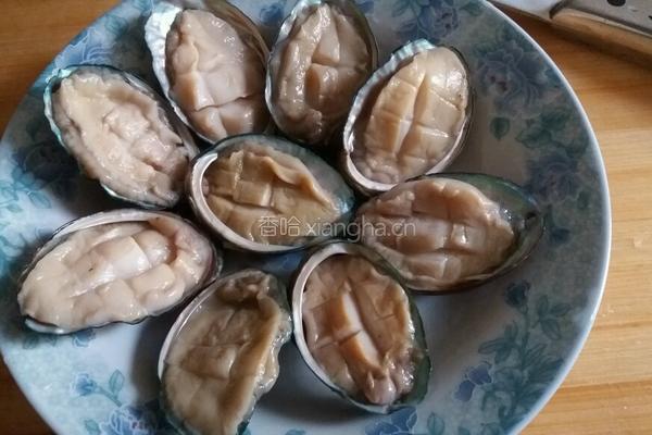 蒜蓉蒸鲍鱼的做法图解5