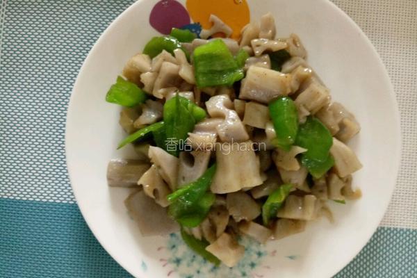 蚝油青椒藕丁的做法图解7