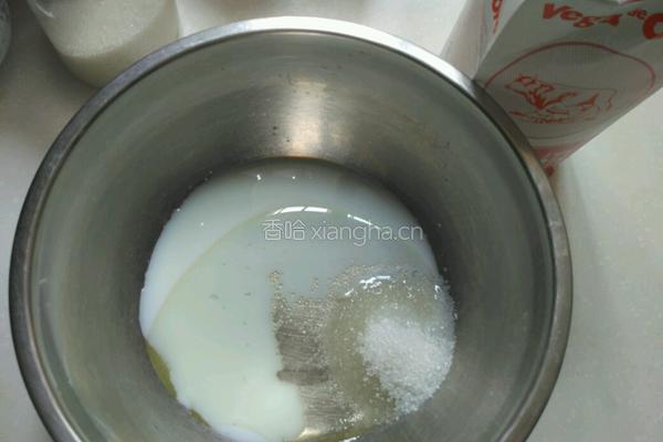 六寸戚风蛋糕(后蛋法)的做法图解1