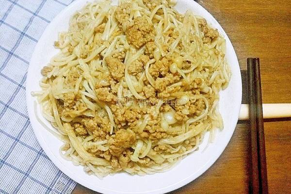 肉末炒金针菇的做法图解14