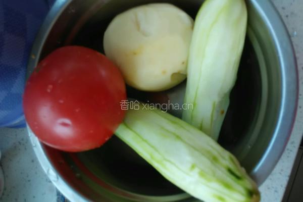 土豆烧豆角的做法图解4