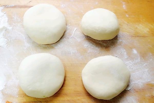单饼卷野蒜的做法图解4