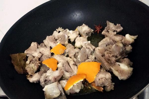 土豆烧排骨的做法图解9