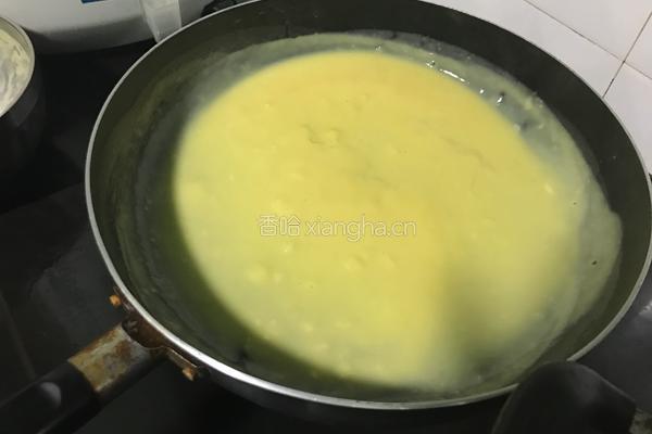 榴莲慕斯蛋糕的做法图解5