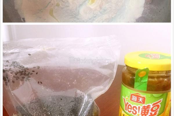 黄豆酱芝麻饼的做法图解1