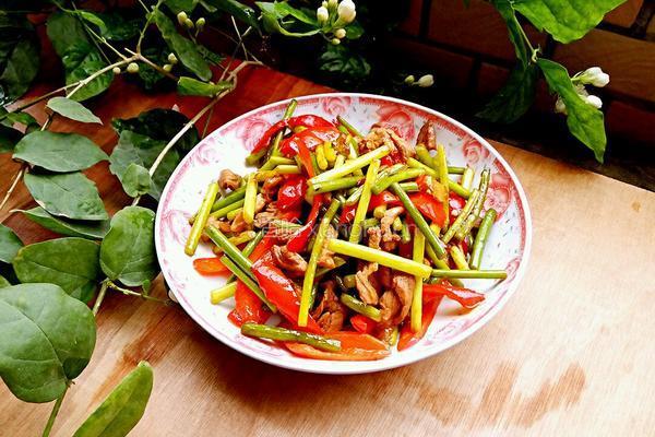 蒜苔炒肉的做法图解8