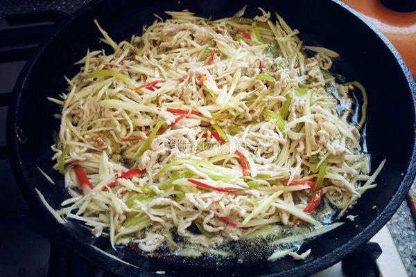 嫩姜芽炒肉丝的做法图解9