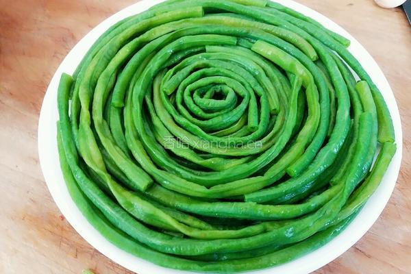 蒜香豇豆的做法图解7