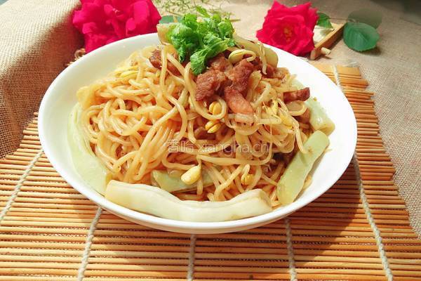 粽香扁豆焖面的做法图解15