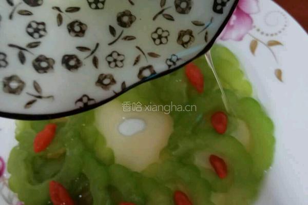 凉拌苦瓜圈的做法图解7