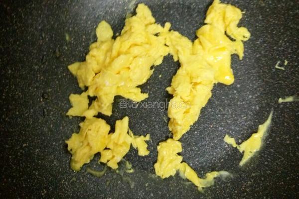 蚝油杏鲍菇炒鸡蛋的做法图解4