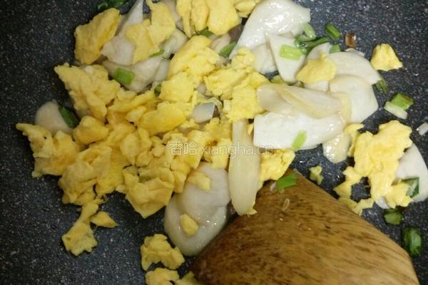 蚝油杏鲍菇炒鸡蛋的做法图解8