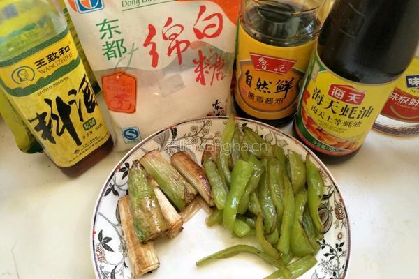 大葱青椒烧海参的做法图解2
