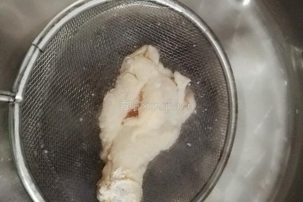 脆鳞鸡翅根的做法图解7