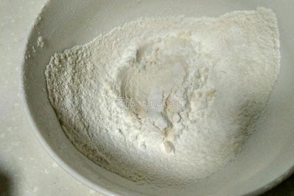 杯子天使蛋糕(蛋白消耗法)的做法图解1